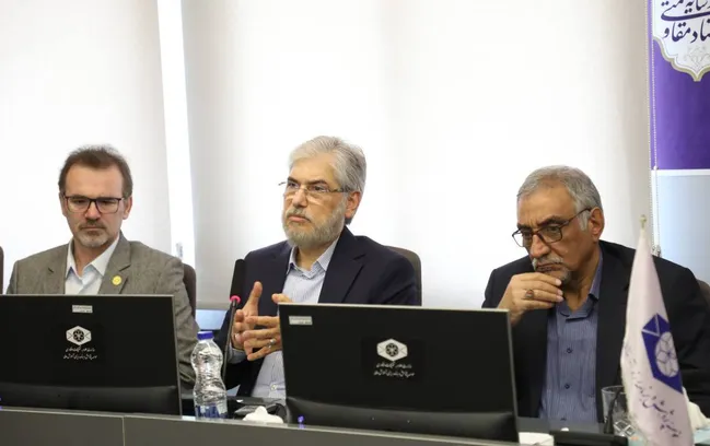 افتتاح دبیرخانه نشان مسئولیت اجتماعی آموزش عالی با حضور وزیر علوم/ سیمایی: نهاد علم نباید صرفا پیمانکار دولت از منظر فکری و اجرایی باشد