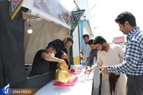خدمت‌رسانی دانشگاهیان به زائران پاکستانی در موکب شهدا