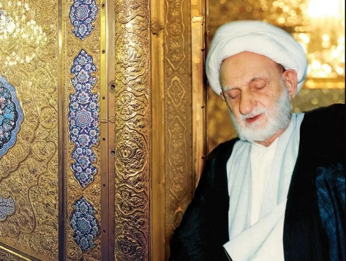 توصیه آیت‌الله بهجت به یکی از زائران کربلا برای خواندن روضه حضرت علی اصغر(ع)+ فیلم