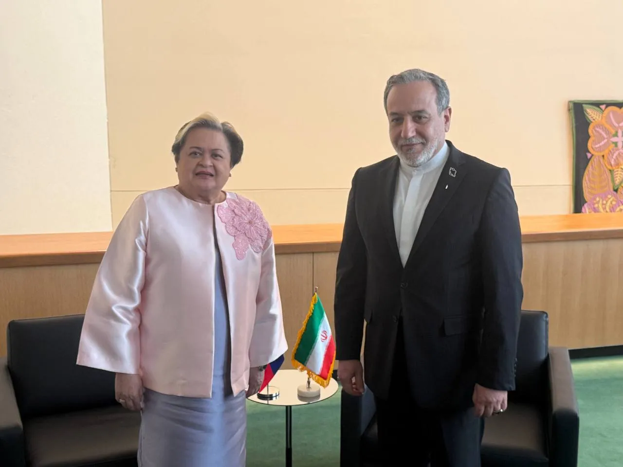 عراقچی
فیلیپین