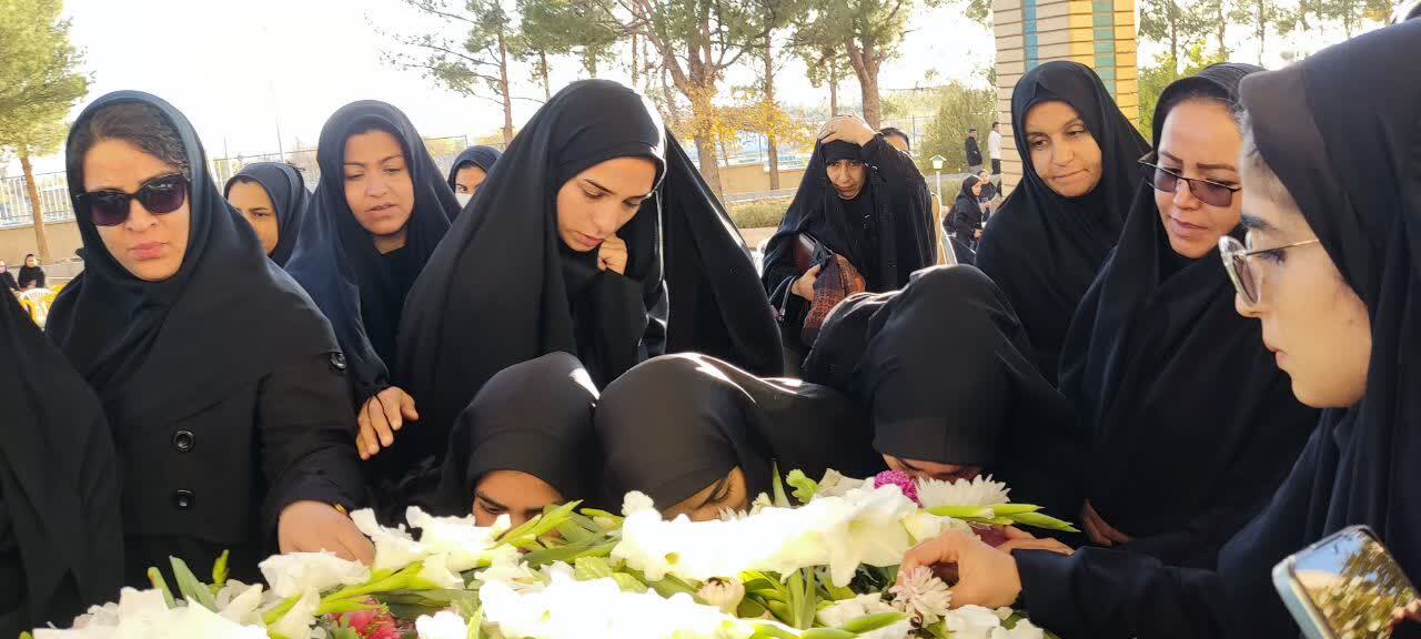دانشگاه آزاد کاشمر به بوی عطر شهید گمنام کربلای ۵ عطرآگین شد