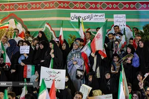 موج پنجاه و ششم حماسه مردمی در خیابان