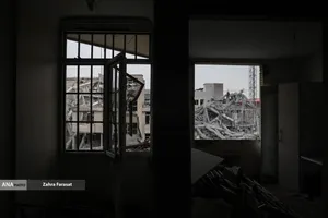 آثار تجاوز هوایی آمریکایی _ صهیونیستی به اماکن مسکونی