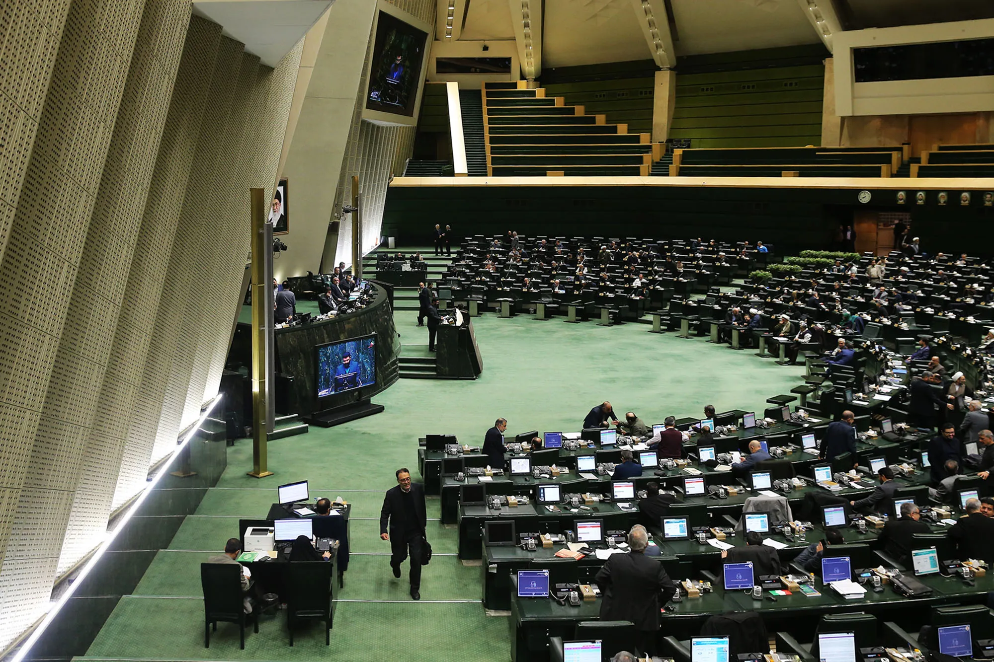 صحن مجلس شورای اسلامی