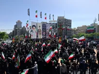 تجمع مردمی «مکتب شهادت» در میدان جمهوری+ عکس و فیلم