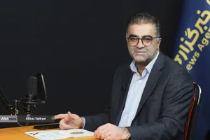 گفت&zwnj;وگوی آنا با  امیر یونسیان رئیس شبکه آزمایشگاهی کشور