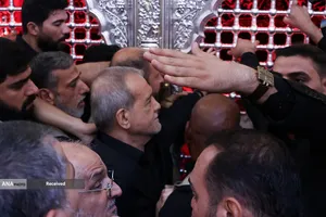 استقبال رسمی از پیکر مطهر امام شهید در عراق با حضور رییس جمهور