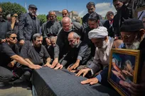 مراسم تشییع پیکر «بهروز رضوی»