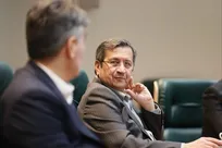 هدف نهایی سیاست‌های پولی ایجاد آرامش برای مردم است