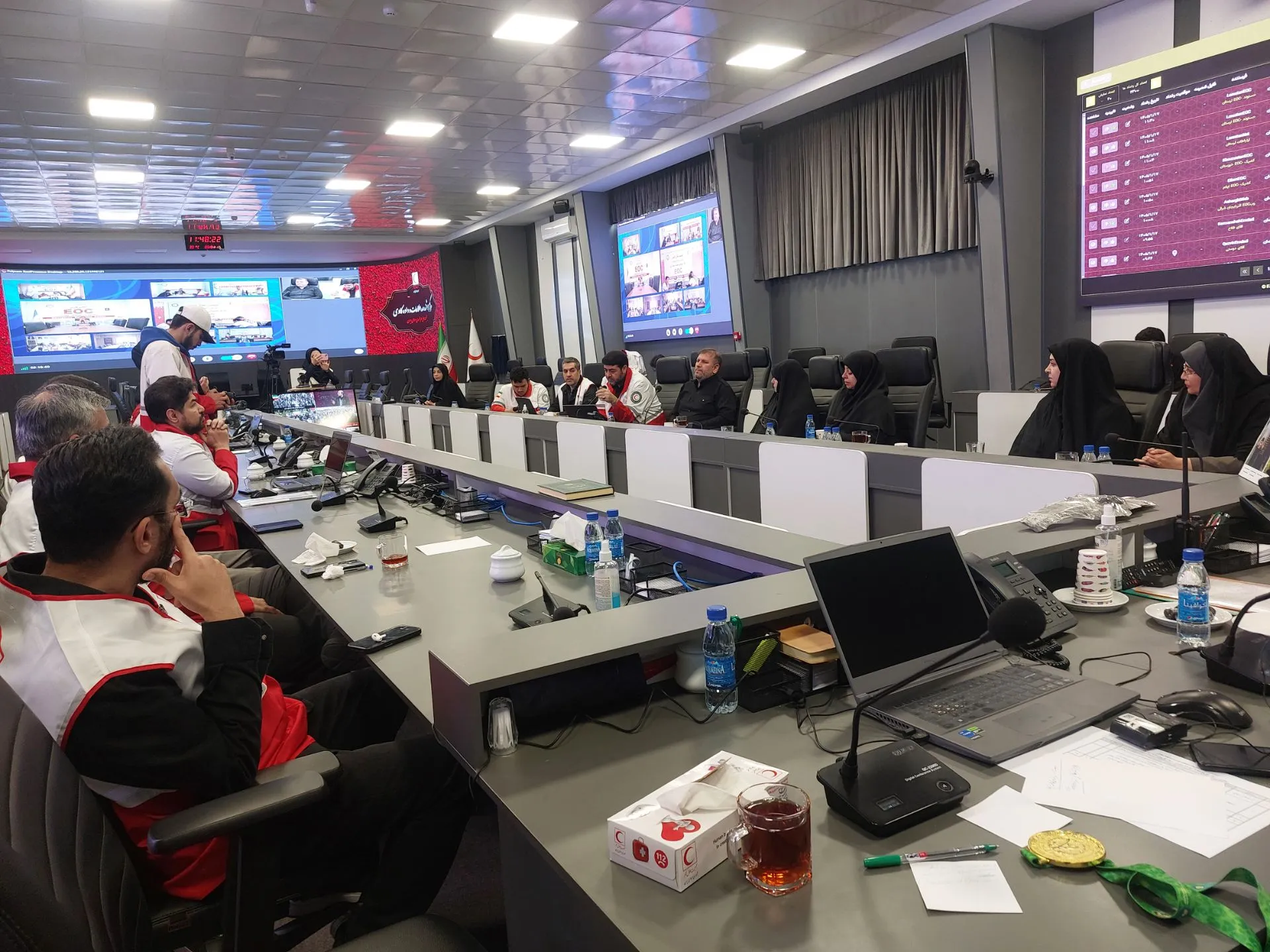 لیلا نصرالهی در هلال احمر لیلا نصرالهی در هلال احمر