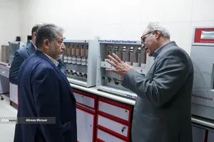 بازدید رنجبر از شرکت&zwnj;های دانش بنیان دانشگاه آزاد اسلامی استان اصفهان