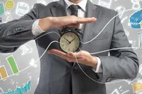 احساس کمبود وقت واقعی است یا توهم