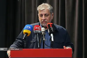 رونمایی از  کتاب &laquo;شاهی که آخر شد&raquo;