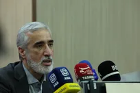 قدرت قلم برابر و حتی بیشتر از قدرت نظامی است/ رسانه، سنگر حقیقت در عصر جنگ روایت‌ها