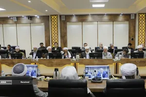 نشست تقریبی جمعی از علمای شیعه و اهل تسنن در مشهد مقدس