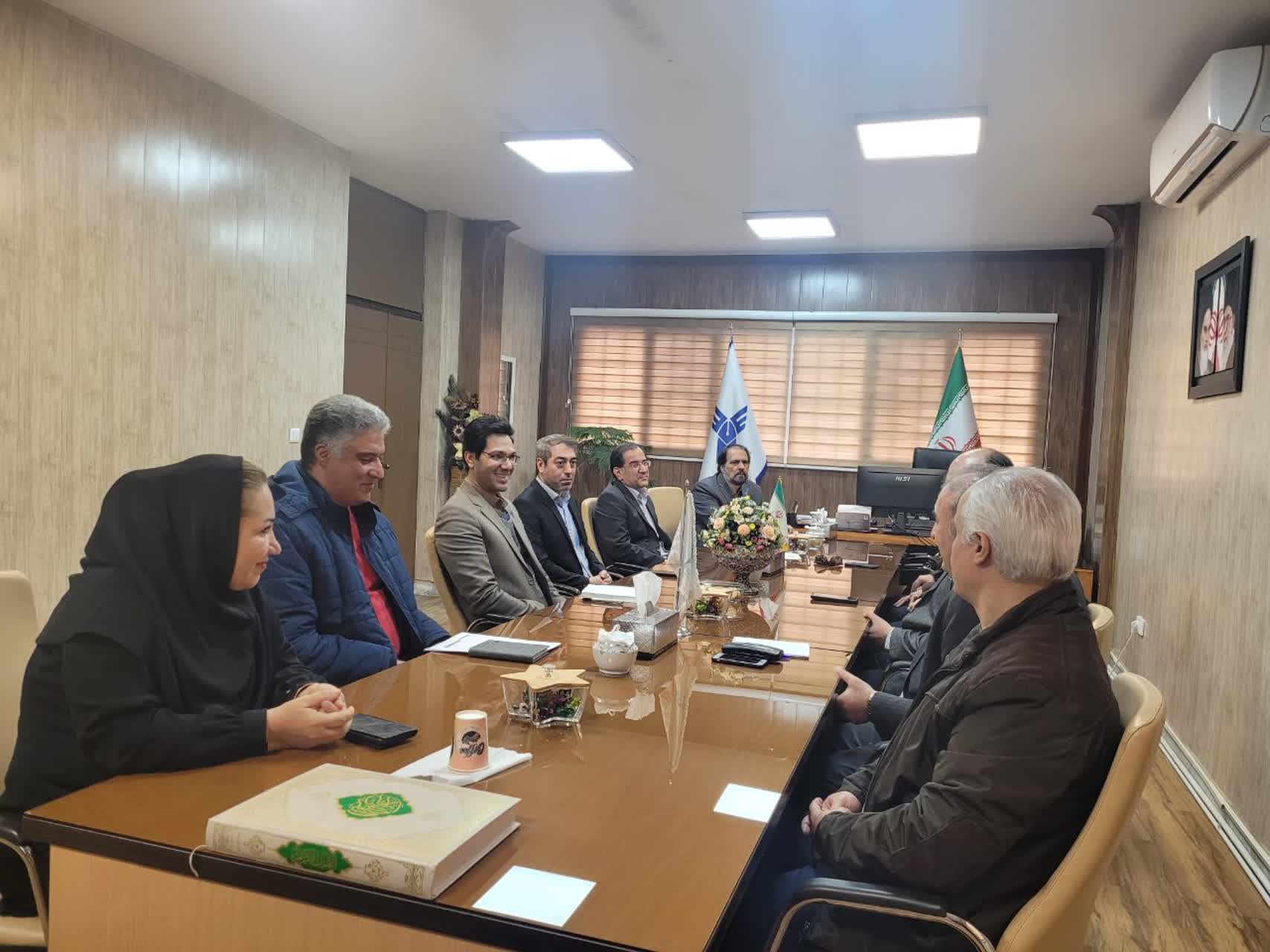 پیوند دانش و صنعت در خراسان شمالی/ امضای تفاهمنامه راهبردی دانشگاه آزاد بجنورد و شرکت سیمان پیوند دانش و صنعت در خراسان شمالی/ امضای تفاهمنامه راهبردی دانشگاه آزاد بجنورد و شرکت سیمان