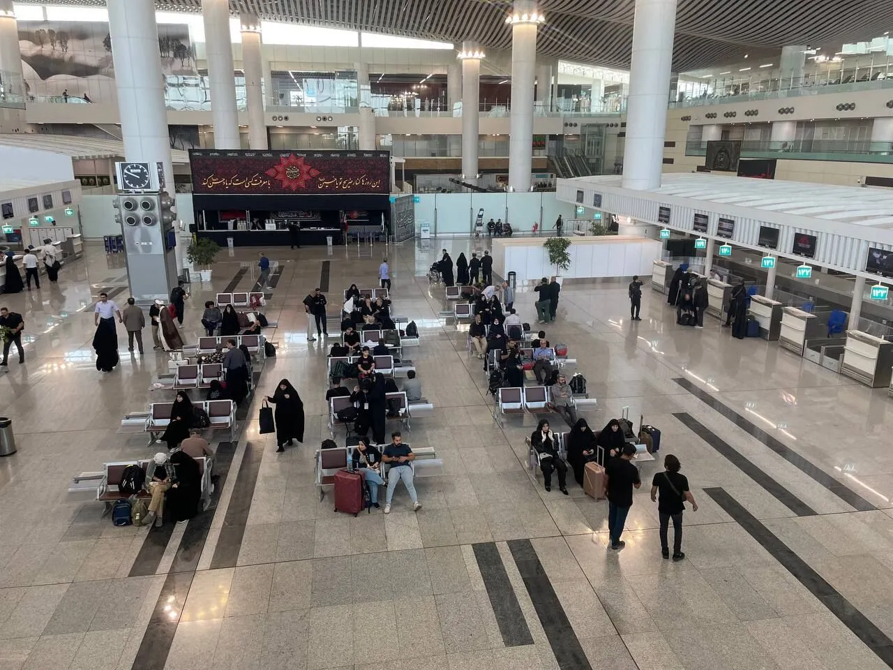 فرودگاه
