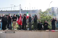 مراسم اقامه نماز بر پیکر امام شهید امت