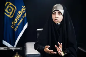 گفت و گو با الهام عابدینی خبرنگار و مجری تلویزیون