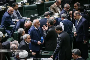 تقدیم لایحه بودجه ۱۴۰۵ توسط رئیس جمهور به مجلس