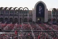 روایت وداعی که با اشک نوشته شد؛ لرزش شانه میلیون‌ها نفر در لحظه نماز بر پیکر رهبر شهید امت