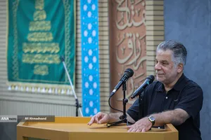 مراسم یادبود &laquo;اکبر عبدی&raquo; در مسجد بلال
