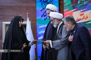 سالگرد دانشمند شهید دکتر محمدمهدی طهرانچی با حضور&nbsp;دکتر بیژن رنجبر رئیس دانشگاه آزاد اسلامی