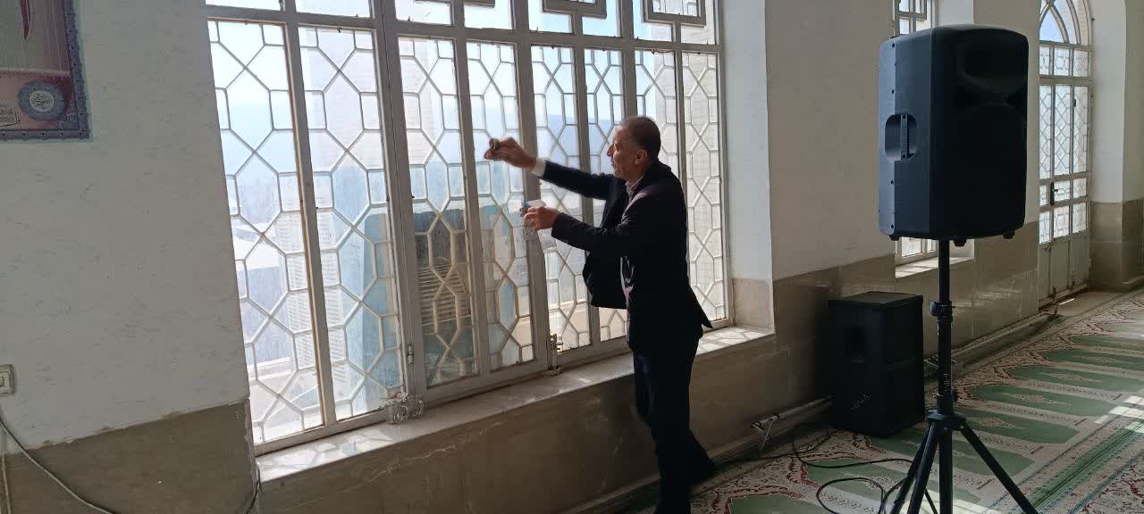 جایگاه راهبردی مسجد در نظام دانشگاه اسلامی، محور تربیت فرهنگی و تقویت هویت دینی دانشگاهیان است