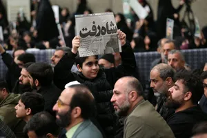 دیدار اقشار مردم با رهبر انقلاب به مناسبت چهل&zwnj;وهفتمین سالگرد پیروزی انقلاب اسلامی