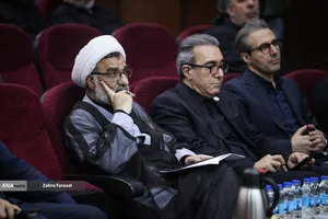 آیین رونمایی از کتاب &laquo;پزشک جامعه شناس&raquo;