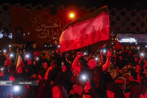 سفره نذری حضرت رقیه(س) در میدان امام حسین(ع)