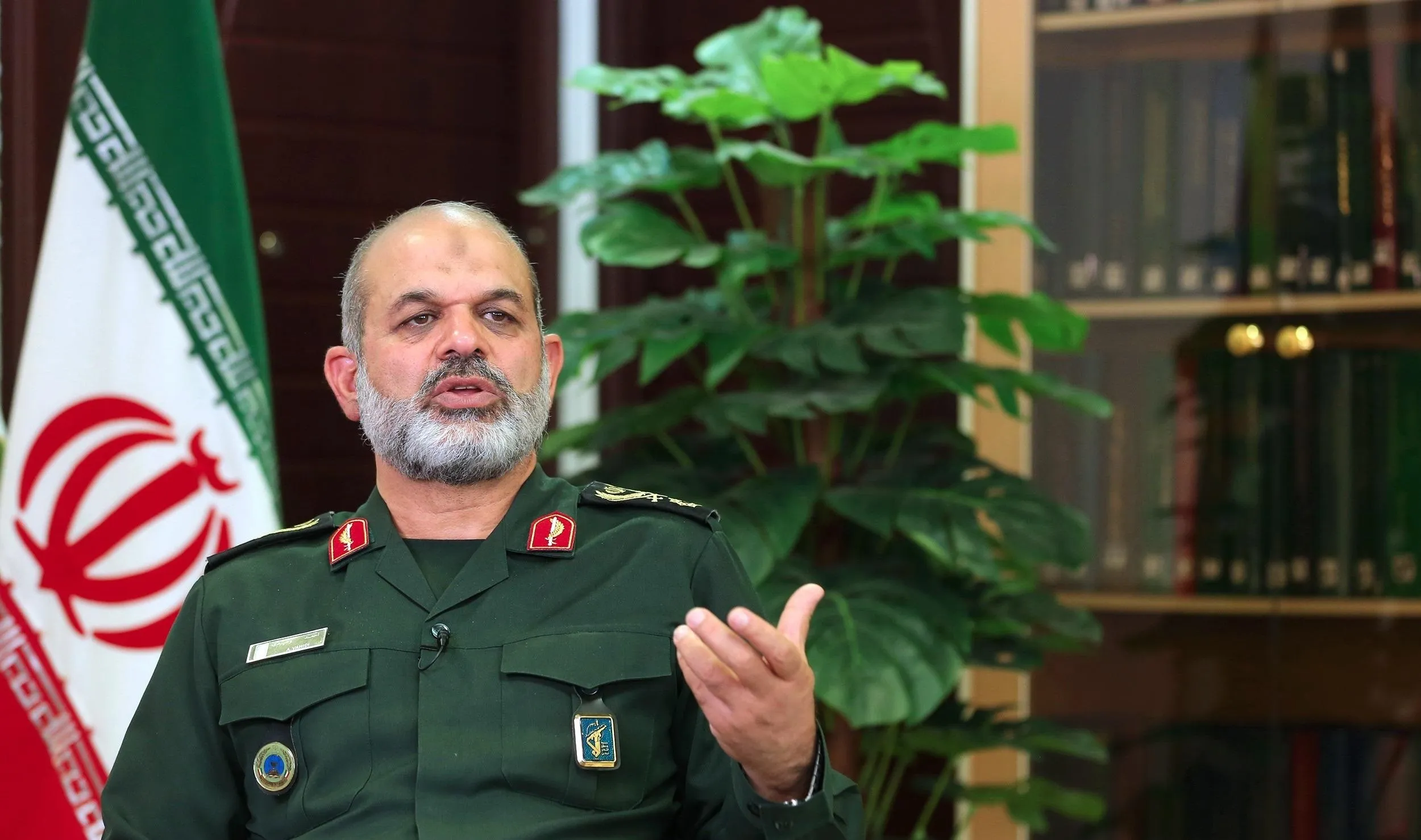 سردار احمد وحیدی
مشاور فرمانده کل سپاه
سپاه پاسداران انقلاب اسلامی
