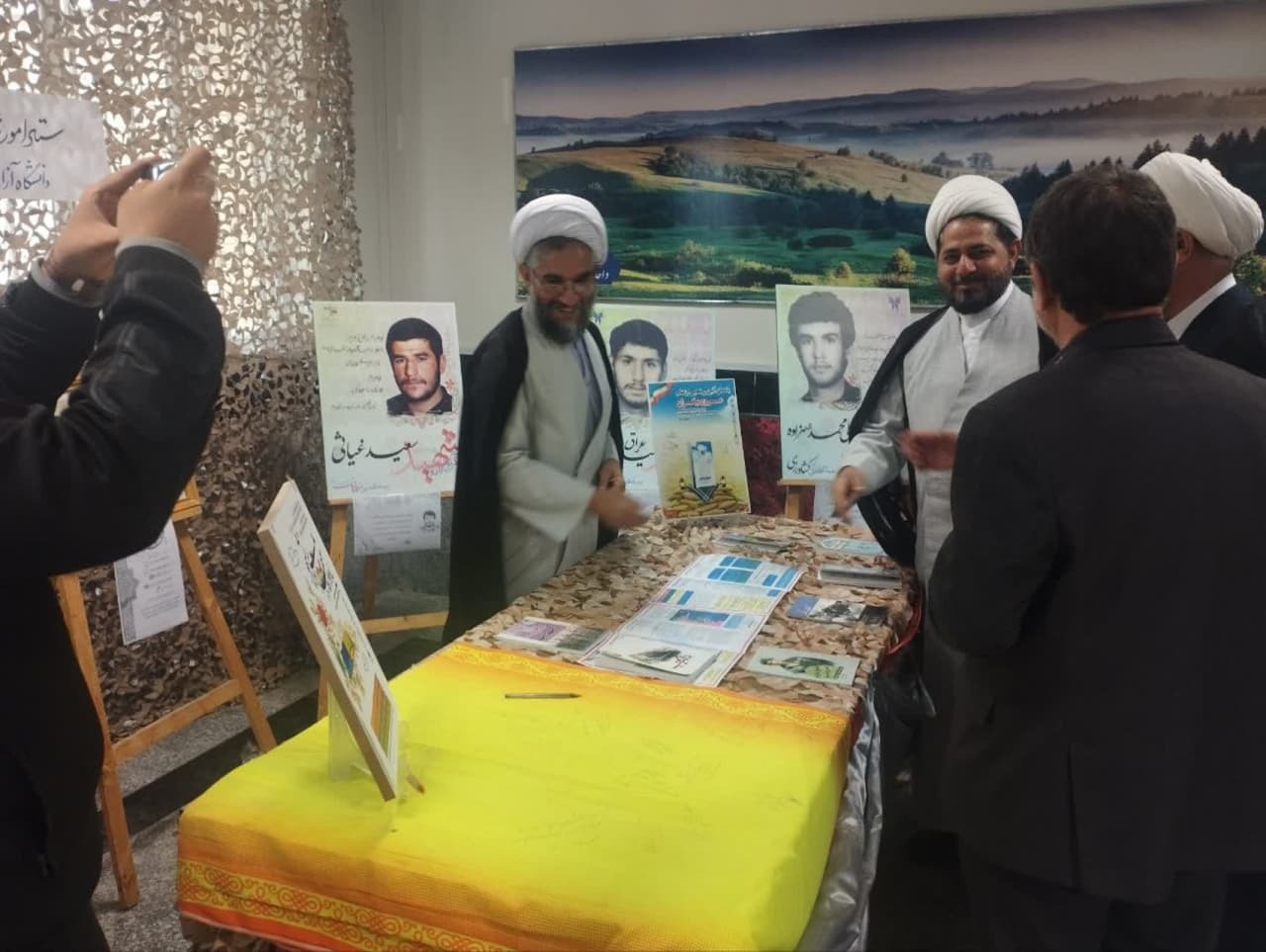 نمایشگاه بهار فرهنگی