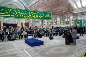 تجدید میثاق دانشگاهیان دانشگاه آزاد اسلامی با آرمان های امام خمینی(ره)