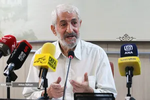 احمد عطایی مدیرعامل موسسه قدر ولایت و مسئول ستاد نمایشگاه در نشست خبری نمایشگاه تخصصی کتب تاریخ معاصر