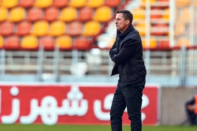 اوسمار: نتایج سینوسی پرسپولیس دغدغه ماست/ محمودی دستمزد بازی خوبش را گرفت+فیلم