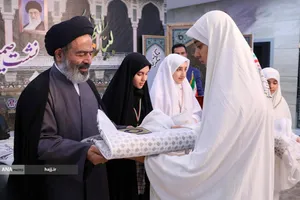 نشست صمیمی با نوجوانان حاضر در حج 1404