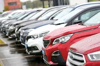 حذف تعرفه ترجیحی واردات خودروهای هیبریدی/ تعرفه خودروهای برقی بدون انتقال ارز ۱۰۰ درصد شد