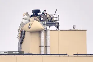 باتلاق خلیج&zwnj;فارس - انهدام رادار سفرات آمریکا در بغداد