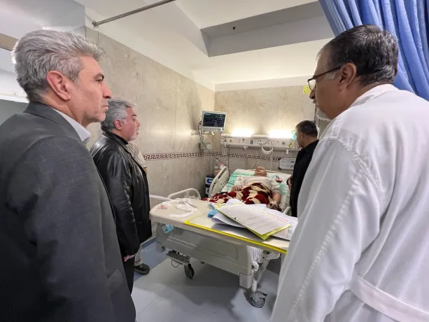 بازدید رئیس دانشگاه آزاد استان تهران از بیمارستان بوعلی دانشگاه آزاد 