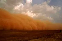 آماده‌باش هلال احمر برای مقابله با توفان شن در ۳ استان شرق کشور