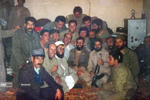  مجاهد خستگی&zwnj;ناپذیر - رهبر شهید امام خامنه&zwnj;ای 