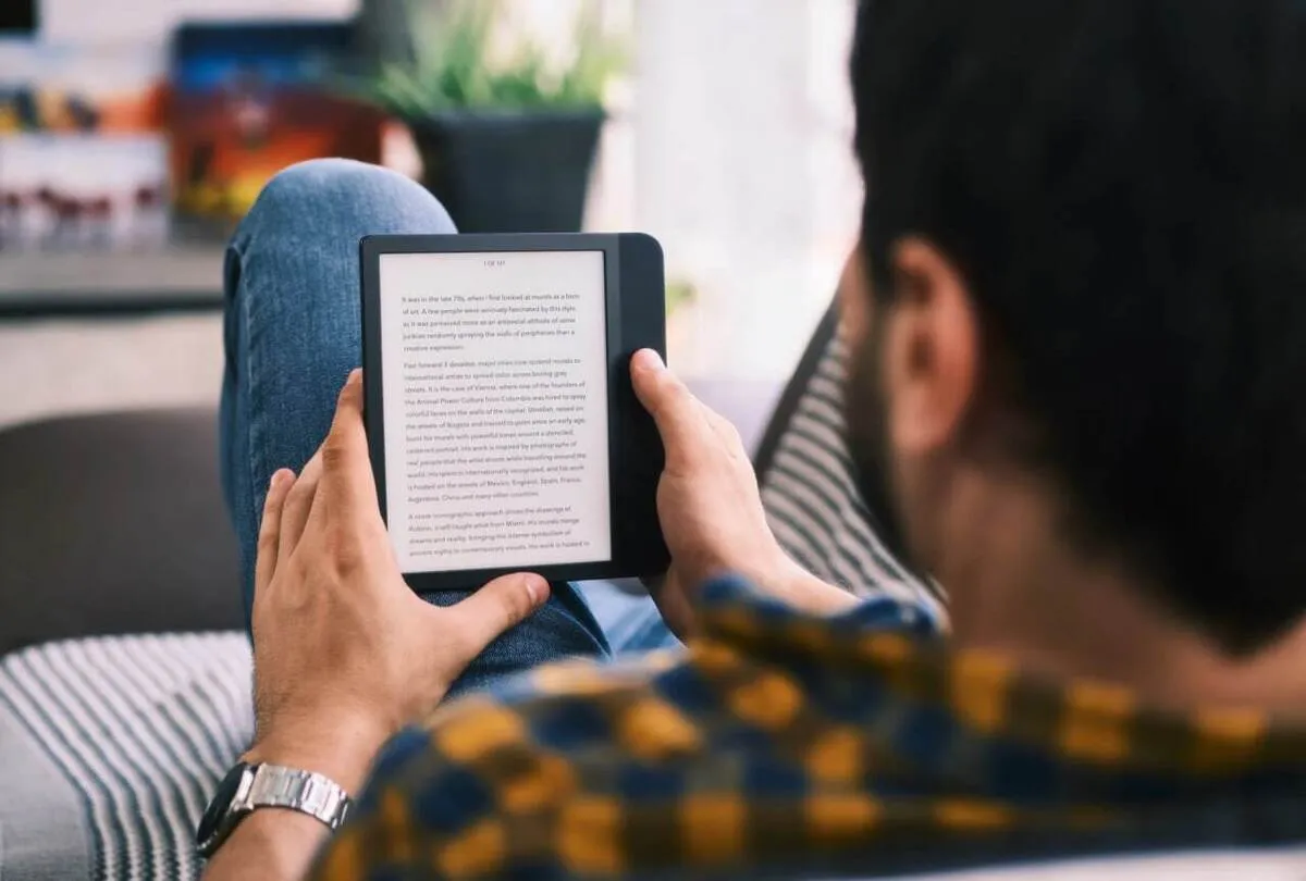 کدام برنامک‌های ایرانی را جایگزین کتابخوان‌های برخط خارجی کنیم؟