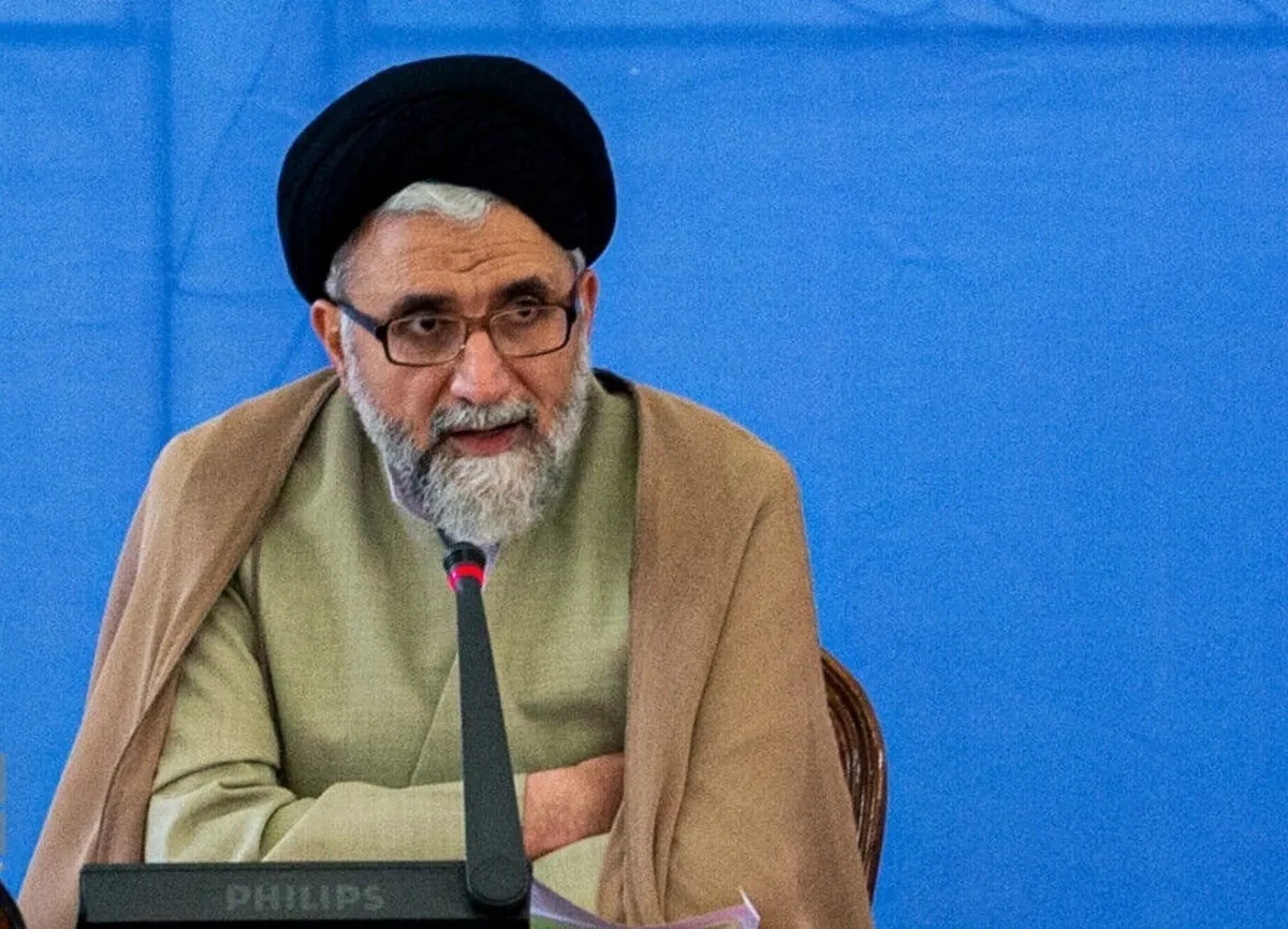 خطیب: حتی در برابر آمریکا هم عقب‌نشینی نمی‌کنیم / اطلاعات جنگ ۱۲ روزه به‌طور کامل به ارتش رسید