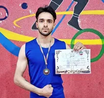 مدال نقره پیکارهای ووشوی استان یزد بر گردن دانشجوی دانشگاه آزاد