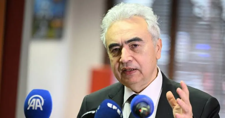 فاتح بیرول