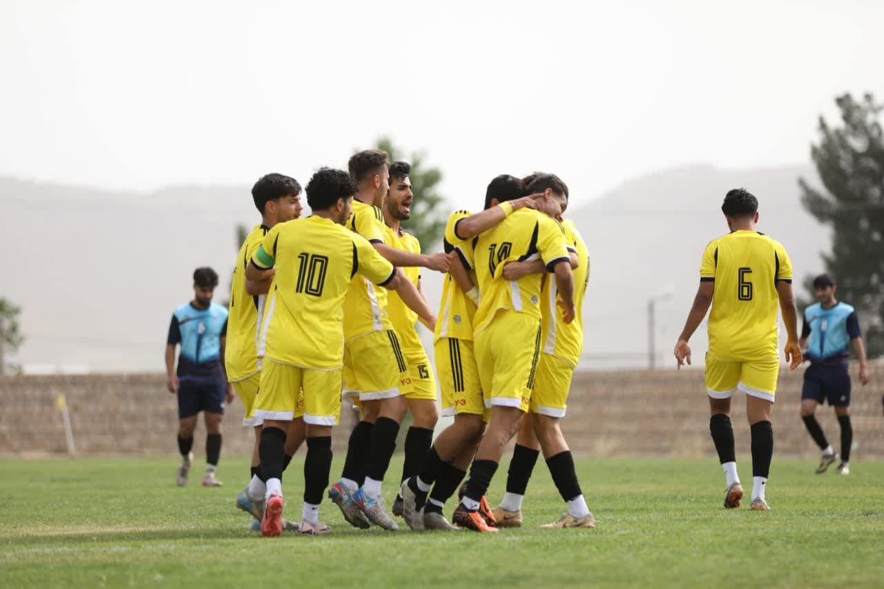 مسابقات فوتبال