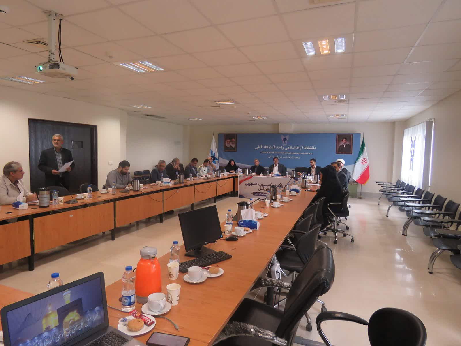 دانشگاه‌ها باید تمرکز خود را بر جامعه، بازار کار و نیاز‌های واقعی کشور قرار دهند