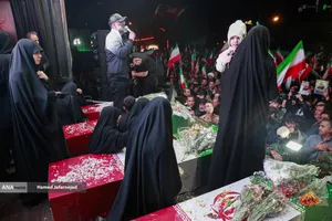 وداع و تشییع پیکر مطهر فرمانده یگان ویژه فاتحین سردار سرتیپ پاسدار شهید محمد علی فتحعلی زاده و&zwnj; همرزمانش