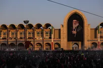 عکس نوشت رسانه رهبرمعظم انقلاب با مضمون «آن مشتِ گره کرده...»